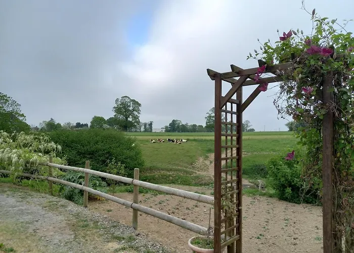 아파트 Dans Longere En Pierre A La Campagne